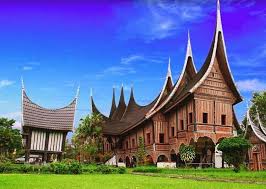 You can also upload and share your favorite gambar wallpapers hp. 4 Rumah Adat Terunik Di Indonesia Ruana Sagita 808x576 Download Hd Wallpaper Wallpapertip
