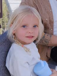 Jill Irvine (@j__stat) • Instagram photos and videos