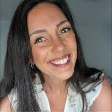 Jessica Pletcher's Instagram, Twitter & Facebook