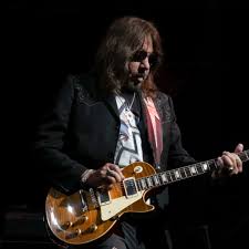 Original Kiss Guitarist Ace Frehley Reportedly On Life Support Following In- Studio Fall - mxdwn Music