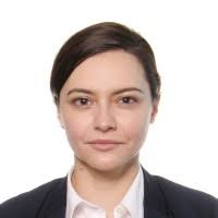 600+ perfiles de «Anna»