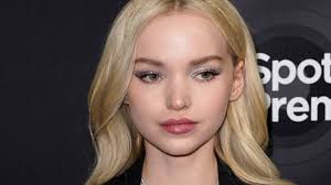 She is also a singer who performs amazing songs across the world. Dove Cameron S Foreo Bear Lifts De Puff Her Face Stylecaster