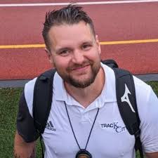 Andy Schultz (@coachschultz15)