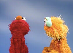 Shake your hips and move your arms but when the music stops, freeze like a statue! Elmo And Zoe Sketches Muppet Wiki Fandom