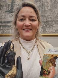 Maureen Mcsweeney's Instagram, Twitter & Facebook