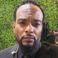 200+ "Vince Walker" profiles