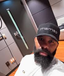 j.Que Smith (@jquesmith) • Instagram photos and videos