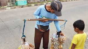 To connect with penjual, sign up for facebook today. Cerita Pedagang Asongan Di Depok Berjualan Hingga Larut Malam Yang Tak Jarang Sepi Pembeli Tribun Jakarta