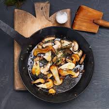 Gebratene Steinpilze Mit Thymian Rezept Steinpilze Rezepte Mit Pilzen Steinpilze Braten