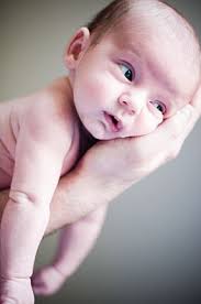 Iris Larios (irislarios_)