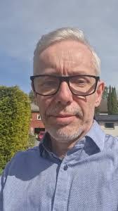 Dean Bergstedt's Instagram, Twitter & Facebook