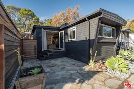 5 Luxury Manufactured Homes For Sale In California January 2019 Mobile Home Exteriors Manufactured Homes For Sale Mobile Home Renovations