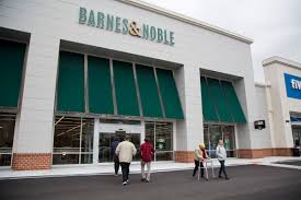 Barnes & noble stocks close to 200,000 book, music, dvd and magazine titles! Barnes Noble Says It S Back To Books With Redesign In Virginia Beach The Virginian Pilot The Virginian Pilot