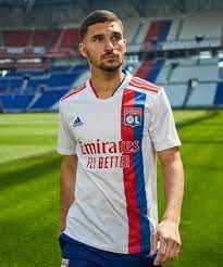 Aslen kuzey avrupalı olduğundan soğuk bi hava estirebilir. Ol Enthullen Ihre Trikots Fur Die Saison 2021 2022