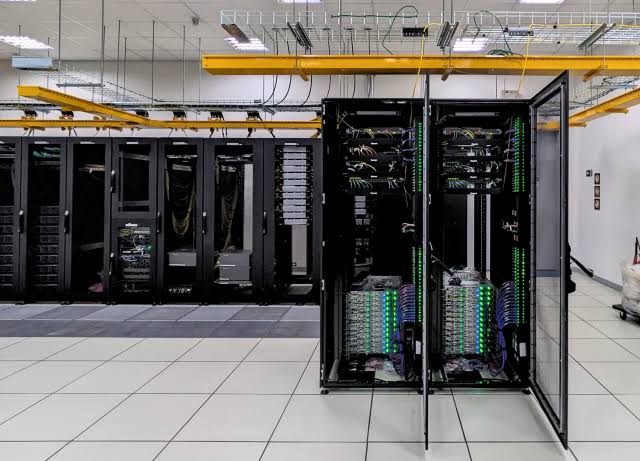 Enterprise server infrastructure within a Brazilian data center, AI generated