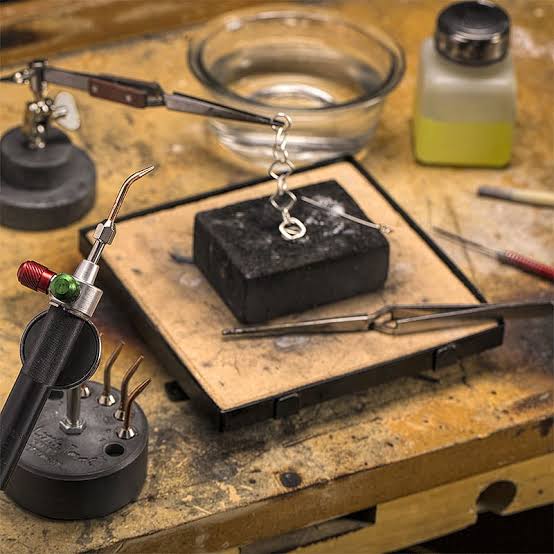 Jewelry Soldering Basics - The Plumb Club