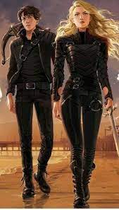 Pin By Ashley Bentele On All The Endless Possibilities Of Beautifully Written Books Throne Of Glass Books Throne Of Glass The Dark Artifices