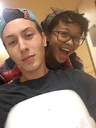 Melissa Mach (@mel_mach)