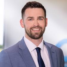 2013: Unemployed grad obsessed with a 76ers podcast 2025: That podcast's  Official Financial Planner In May 2013, I was a 23-year-old college grad  without a job, living with my mom, and binging… |