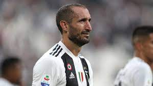 In auction on @charitystars italian jersey signed and used shoes by official: Giorgio Chiellini Reaches Historic Milestone In Champions League Win Over Atletico Madrid 90min