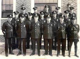 Http Brunswickpolice Org Images Bpdpicture1940 Jpg Police Uniforms Police Outfit Police Officer Uniform