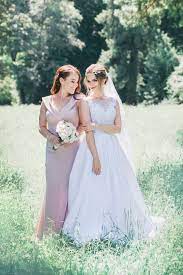 Check spelling or type a new query. Choisir Sa Robe De Temoin De Mariage Conseils Et Faux Pas A Eviter