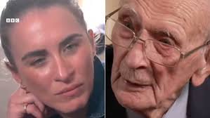 How Vicky McClure's D-Day veteran grandfather also served in the line of  duty: War hero, 97, who narrowly escaped death when his landing craft was  hit by enemy fire recalls historic day |