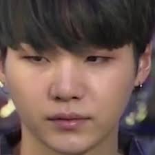 They are holding an offline concert . K Pop 1970063 Vlive Suga And Min Yoongi On Favim Com