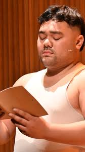 Meet Tegan Jones the creator of 'Miley, Moon Unit and ME" 13-17 March at  @ivy_bar From Frank Zappa to Bill Ray Cyrus, Amy Winehouse to Eve Cassidy  and a fair share of