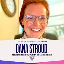 Dana Stroud's Instagram, Twitter & Facebook