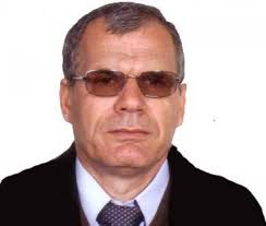 Eshref Ymeri – Dardha nën dardhë bie