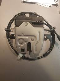 Hej skulle behöva hjälp om det är nån som har tips eller haft samma  problem. Volvo v70n 01 2,4t A-traktor och enligt förra ägaren är ECU-n  programmerad som automat med det är