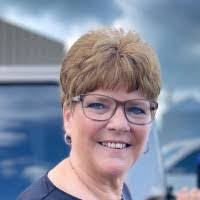 Donna Acklin's Instagram, Twitter & Facebook