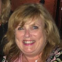 Michelle Spade's Instagram, Twitter & Facebook