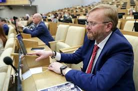 3 июля в баку сыграют команды чехии и дании, а сборные англии и украины в этот же день проведут. Is0eqxebdzynam