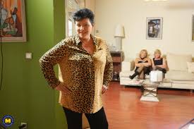 Fresh Teen Girl & Hairy Mature Lady - Hot Lesbian Sex - Amateur Euro