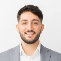 Andrew Fiore's Instagram, Twitter & Facebook