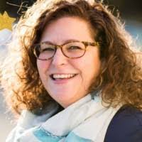 Julia Kimmel's Instagram, Twitter & Facebook