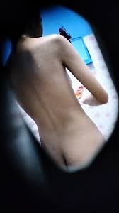 หลานคนสวย ขี้หงี่ จับสี้ จนน้ำแตก ลุงใจดี ไม่รอช้า