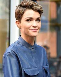 Lily Camacho (lilycamacho82)