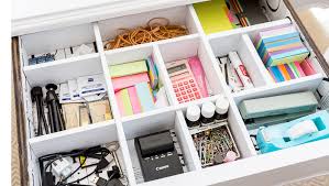 A drawer organizer adds trays and separators to the drawer, perfect for writing instruments, thumbtacks, cards, white out or anything else you may keep in there. 25 Office Cubicle Organization Ideas Office Drawer Organization Bedroom Desk Organization Desk Drawer Organisation