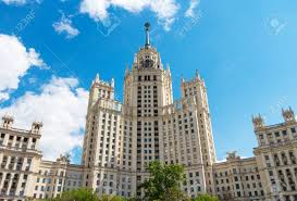 Dann gibt es angebote mit fotos, die in verschiedenen wohnungen aufgenommen wurden. Hochhaus Wohnung Stalin Ara In Moskau Russland Lizenzfreie Fotos Bilder Und Stock Fotografie Image 80430218