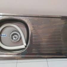 Harga khusus kitchen sink royal untuk pembelian minimal 1 dus. Bak Cuci Piring Kitchen Sink Merek Royal Kode Sb35 Kitchen Appliances Di Carousell