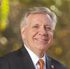 Pacific President Christopher Callahan