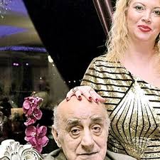5 vedete îmbrăcate kitsch, românia: De Ce Nu A Vrut Oana Lis SÄƒ RÄƒmanÄƒ InsÄƒrcinatÄƒ Vedeta A Spus AdevÄƒrul Nu Mai E Un Vis Este Deja Un Plan Tacataca Ro