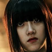 Go minsi passou a ter o seu nome conhecido na mídia artística em 2016, quando direcionou e atuou no filme parallel novel em 2018, após um papel secundário no drama the witch: The Witch Part 1 The Subversion Asianwiki