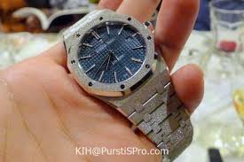 Today i introduce to you the royal oak frosted gold in 41mm. Audemars Piguet Audemars Piguet Frosted Gold Royal Oak Sighted