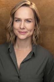 Ester Case's Instagram, Twitter & Facebook