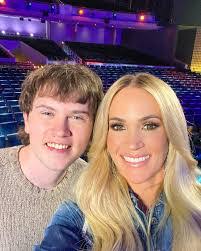 Daisy Burrell's Instagram, Twitter & Facebook