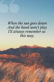 La traduction de always remember us this way de lady gaga est disponible en bas de page juste après les paroles originales. Lady Gaga Song From A Star Is Born When The Sun Goes Down And The Band Won T Play I Ll Always Remember Us This Way Humeur Instagram Mood